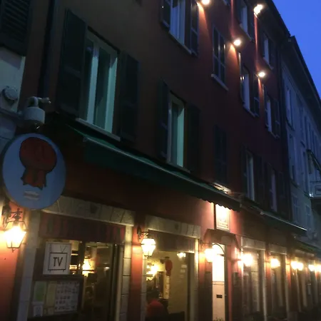 In Riva Al Pensjonat