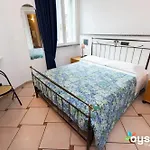 In Riva Al Como