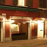 Casa de hóspedes In Riva Al 3*