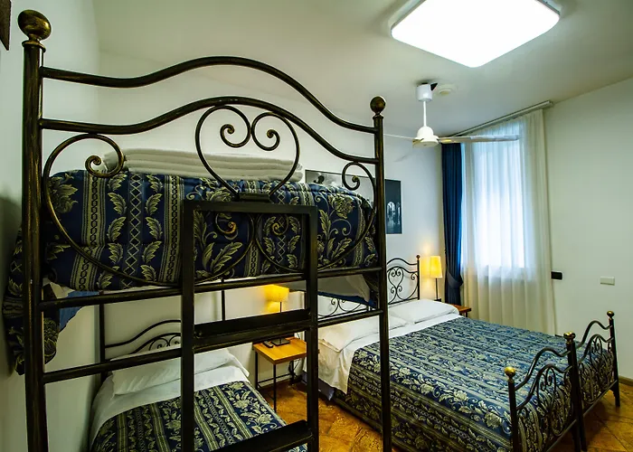 In Riva Al 3* Комо